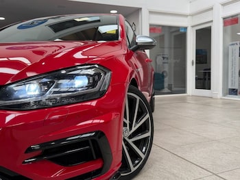 Used Volkswagen Golf 2019 for sale - 79265480: Photo