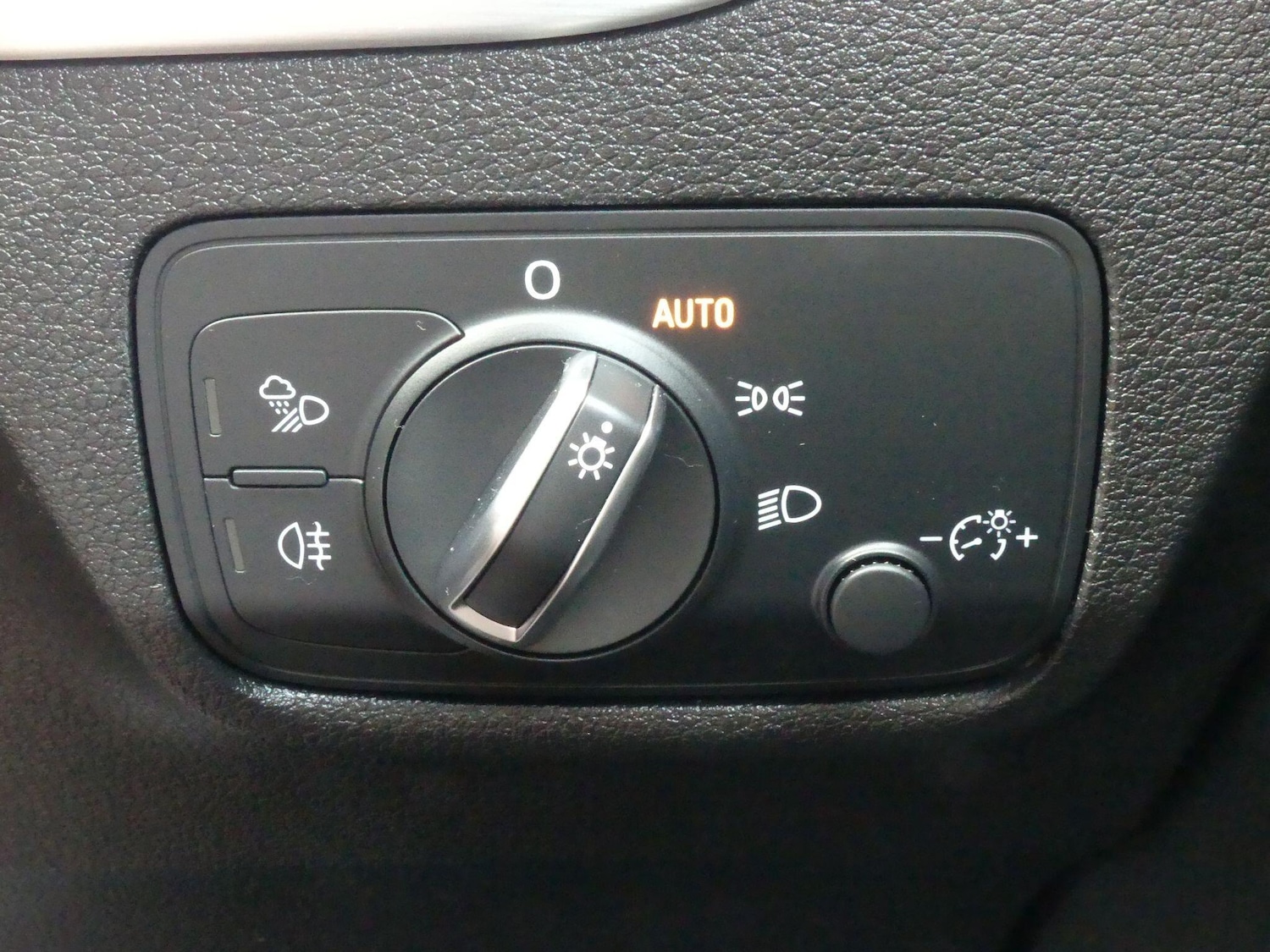 Used Audi Q2 2019 for sale - 76762805: Photo 29