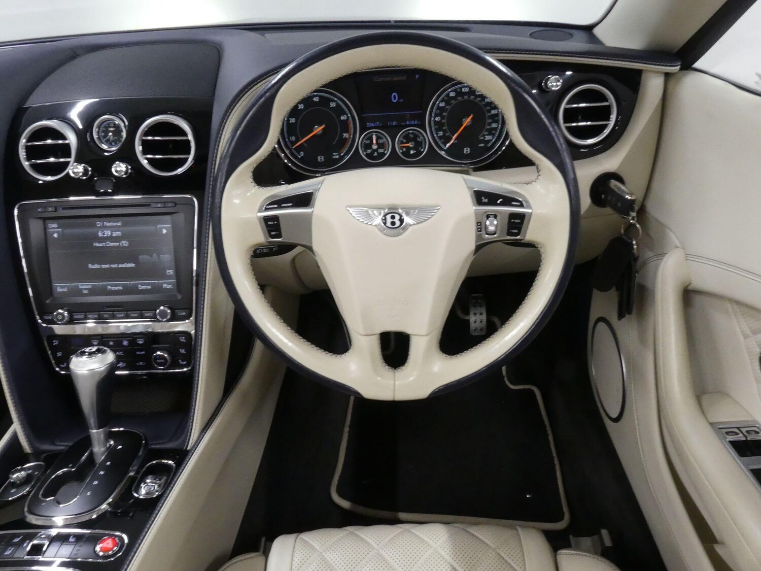 Used Bentley Continental 2016 for sale - 77696749: Photo 23