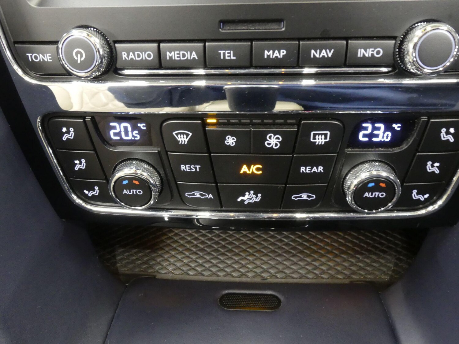 Used Bentley Continental 2016 for sale - 77696749: Photo 35