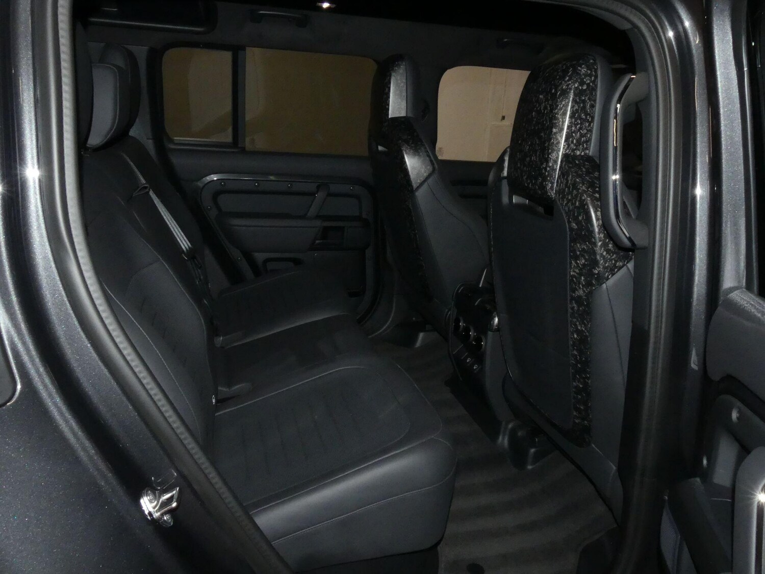 Used Land Rover Defender 110 for sale - 77908503: Photo 49