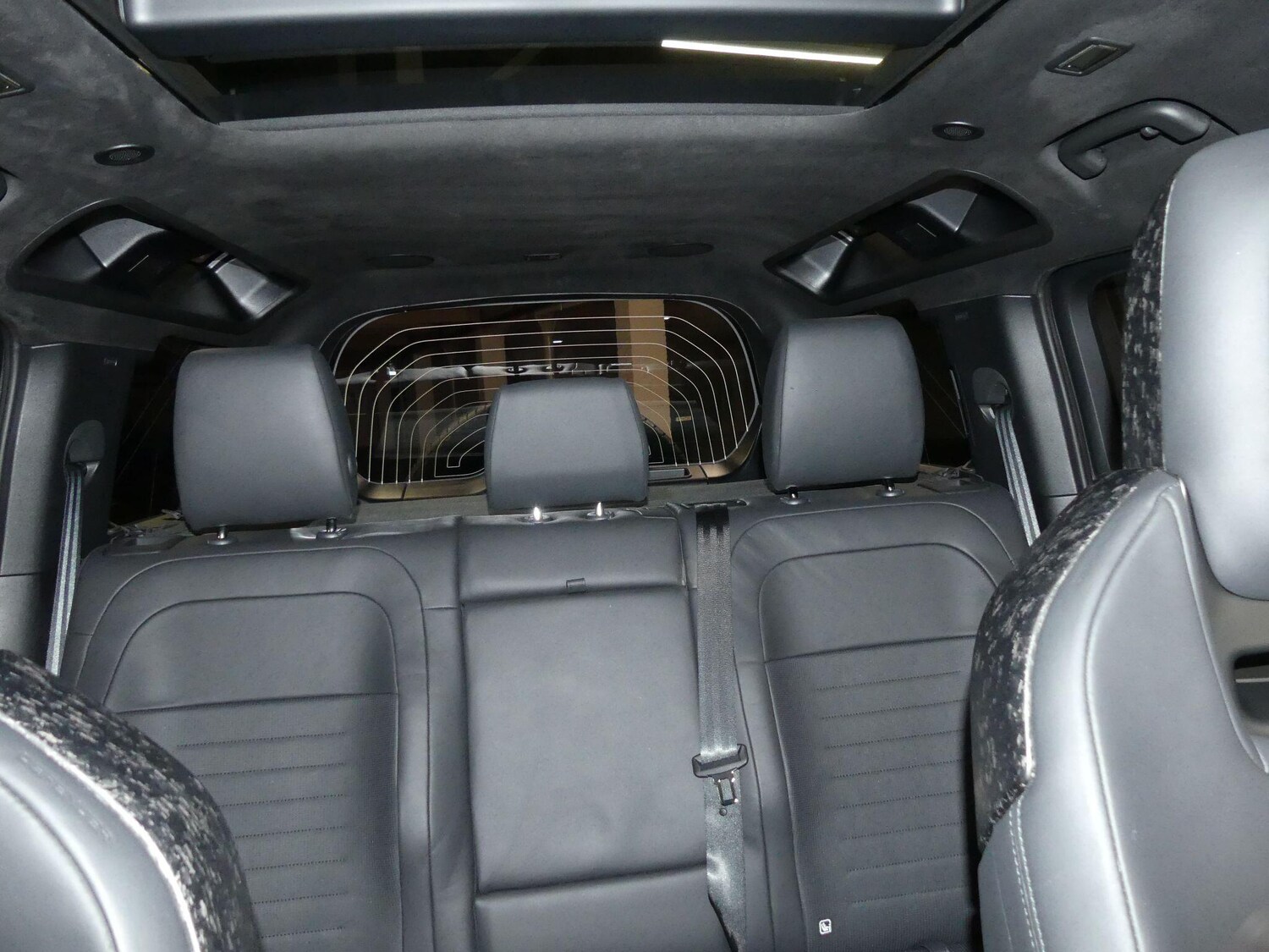 Used Land Rover Defender 110 for sale - 77908503: Photo 50