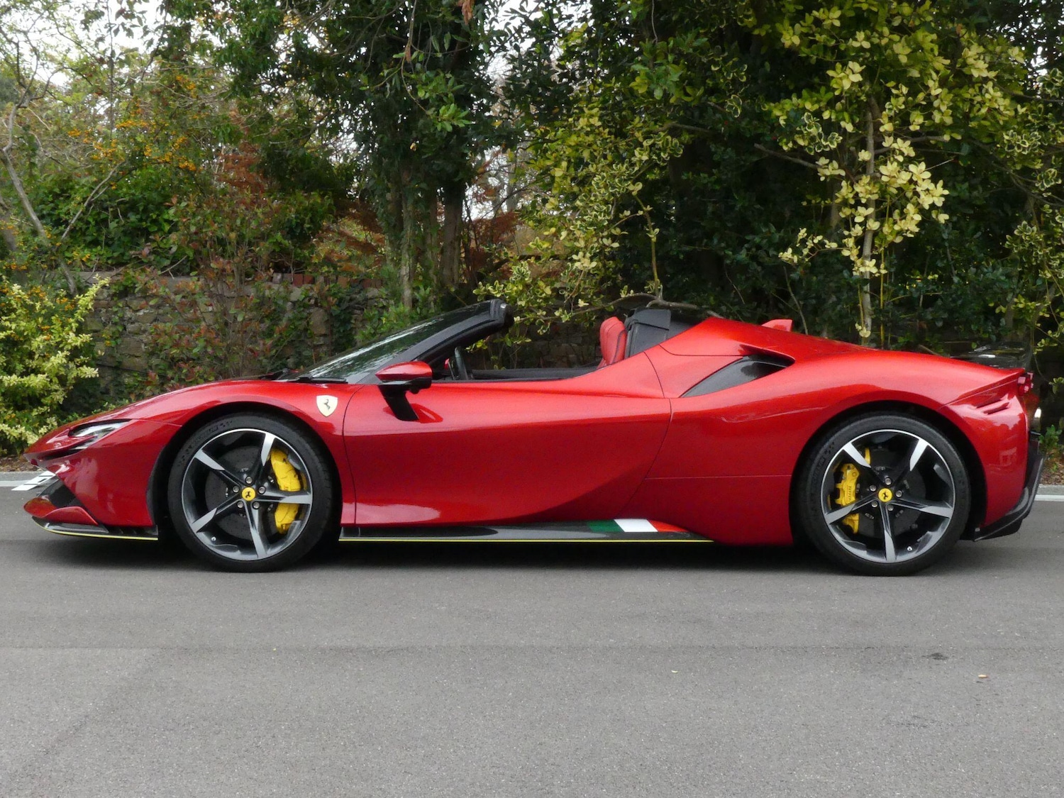 Used Ferrari Other 2023 for sale - 76762804: Photo 23