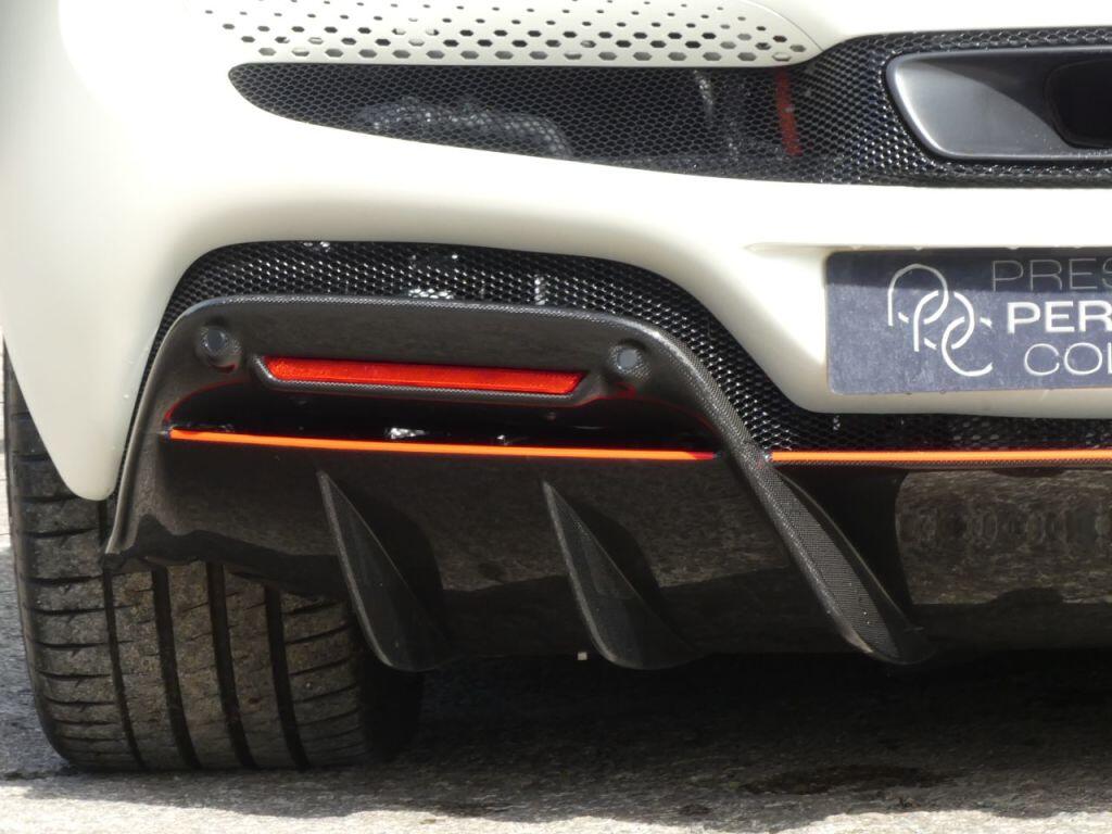 Used Ferrari 296 GTS 2024 for sale - 76762810: Photo 12