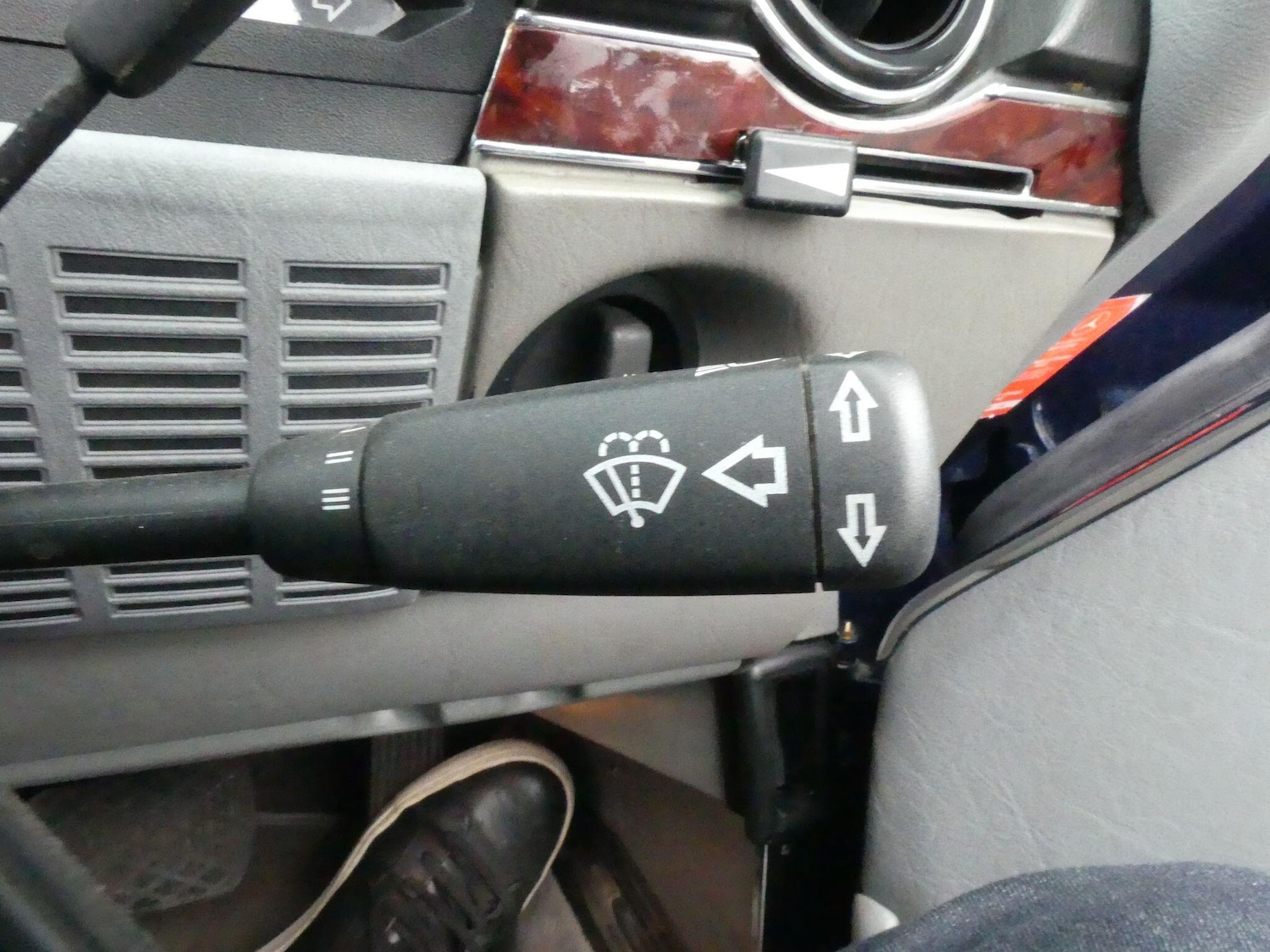 Used Mercedes-Benz 500 SL for sale - 76762812: Photo 35