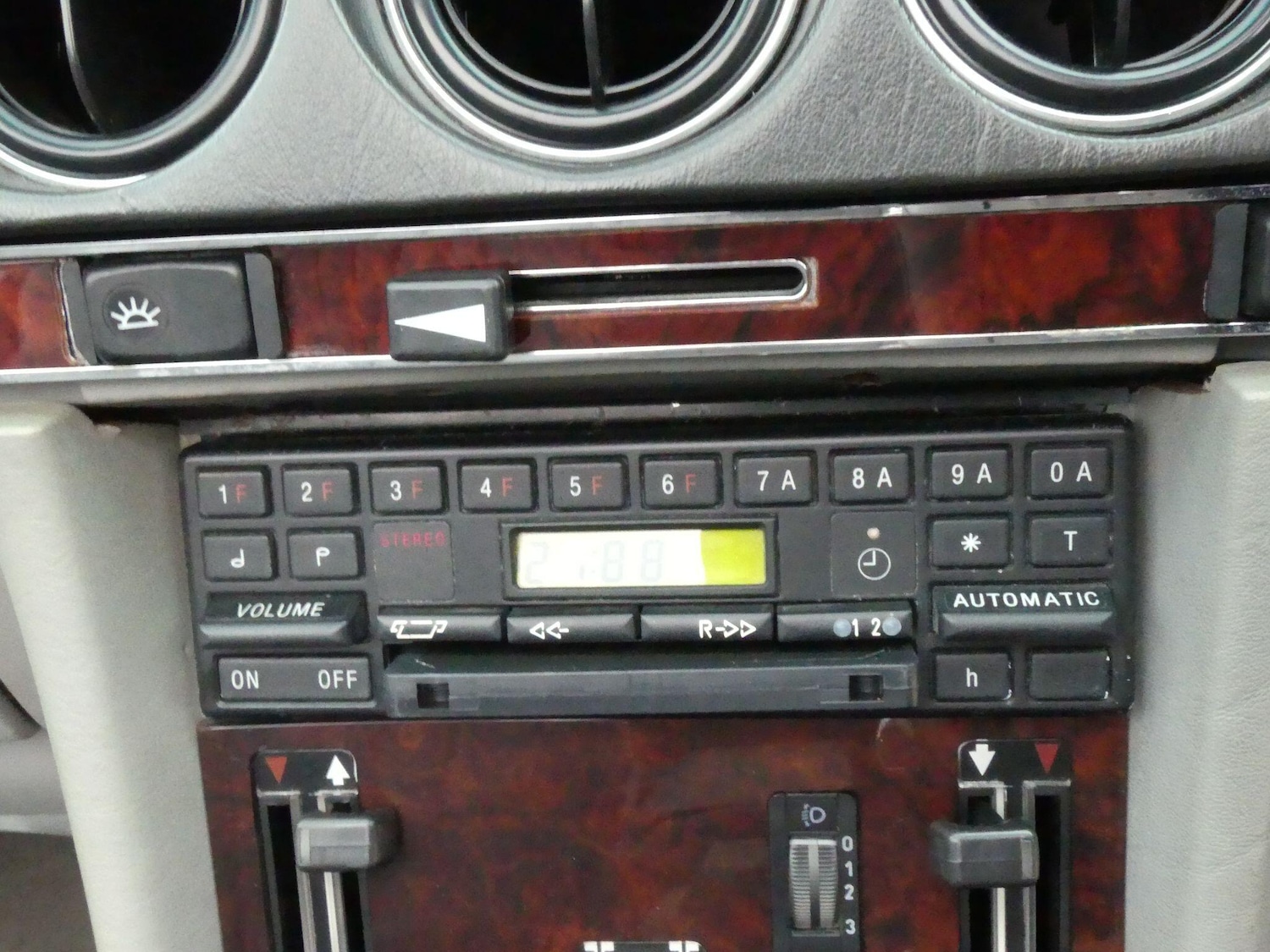 Used Mercedes-Benz 500 SL for sale - 76762812: Photo 37