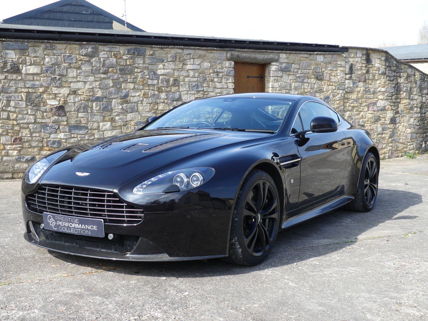 Used Aston Martin Vantage 2013 for sale - 76762809: Photo 13