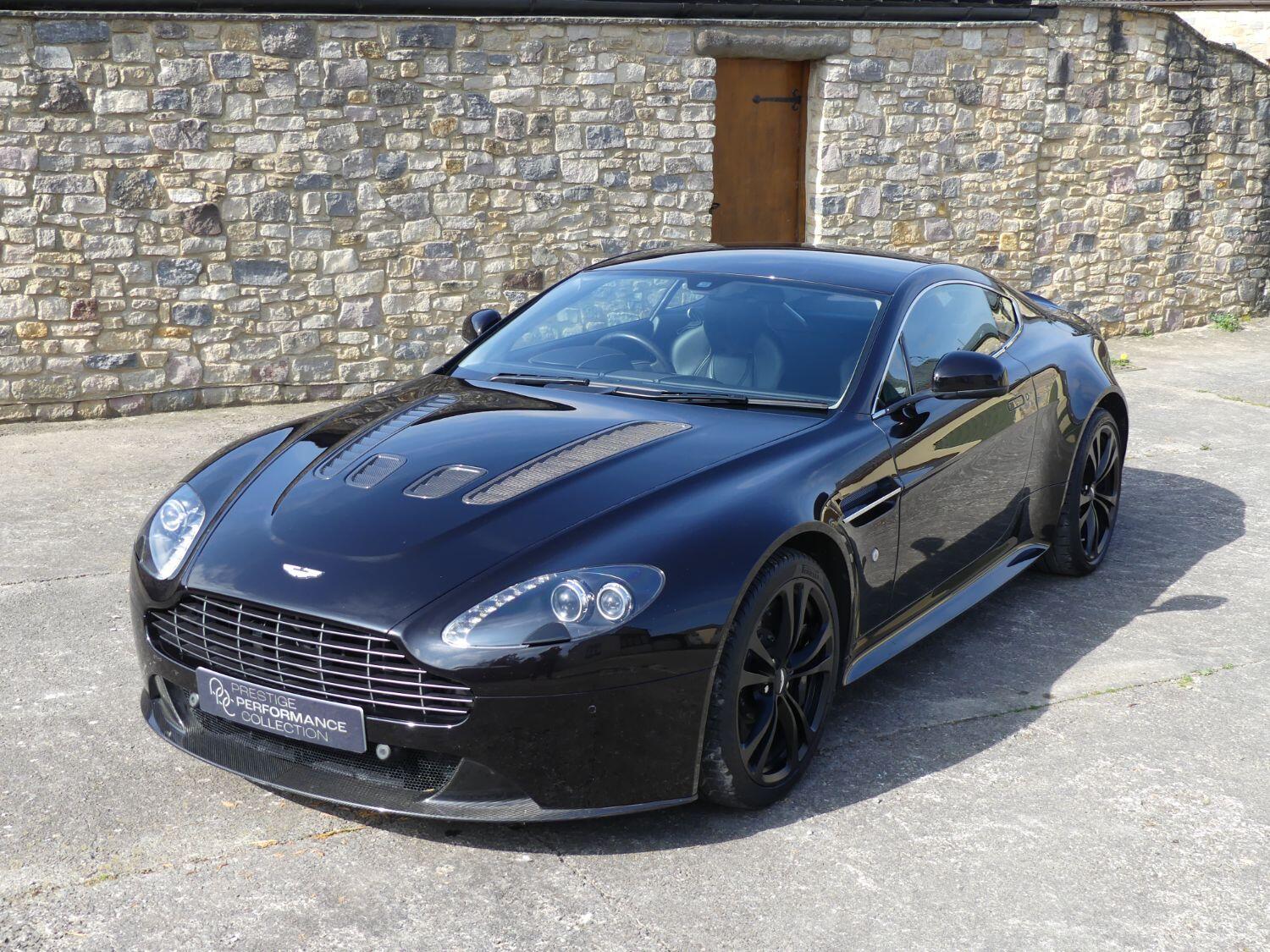 Used Aston Martin Vantage 2013 for sale - 76762809: Photo 14