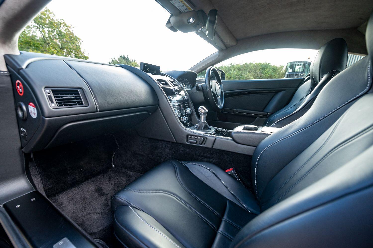 Used Aston Martin Vantage 2013 for sale - 76762809: Photo 20