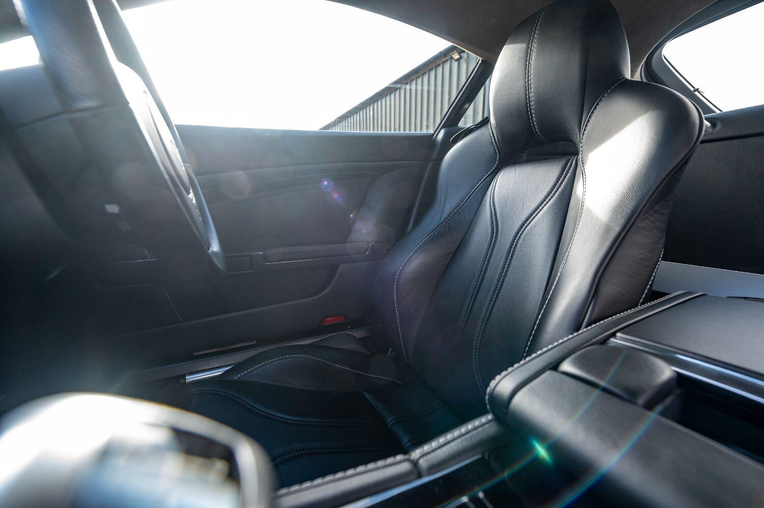 Used Aston Martin Vantage 2013 for sale - 76762809: Photo 21