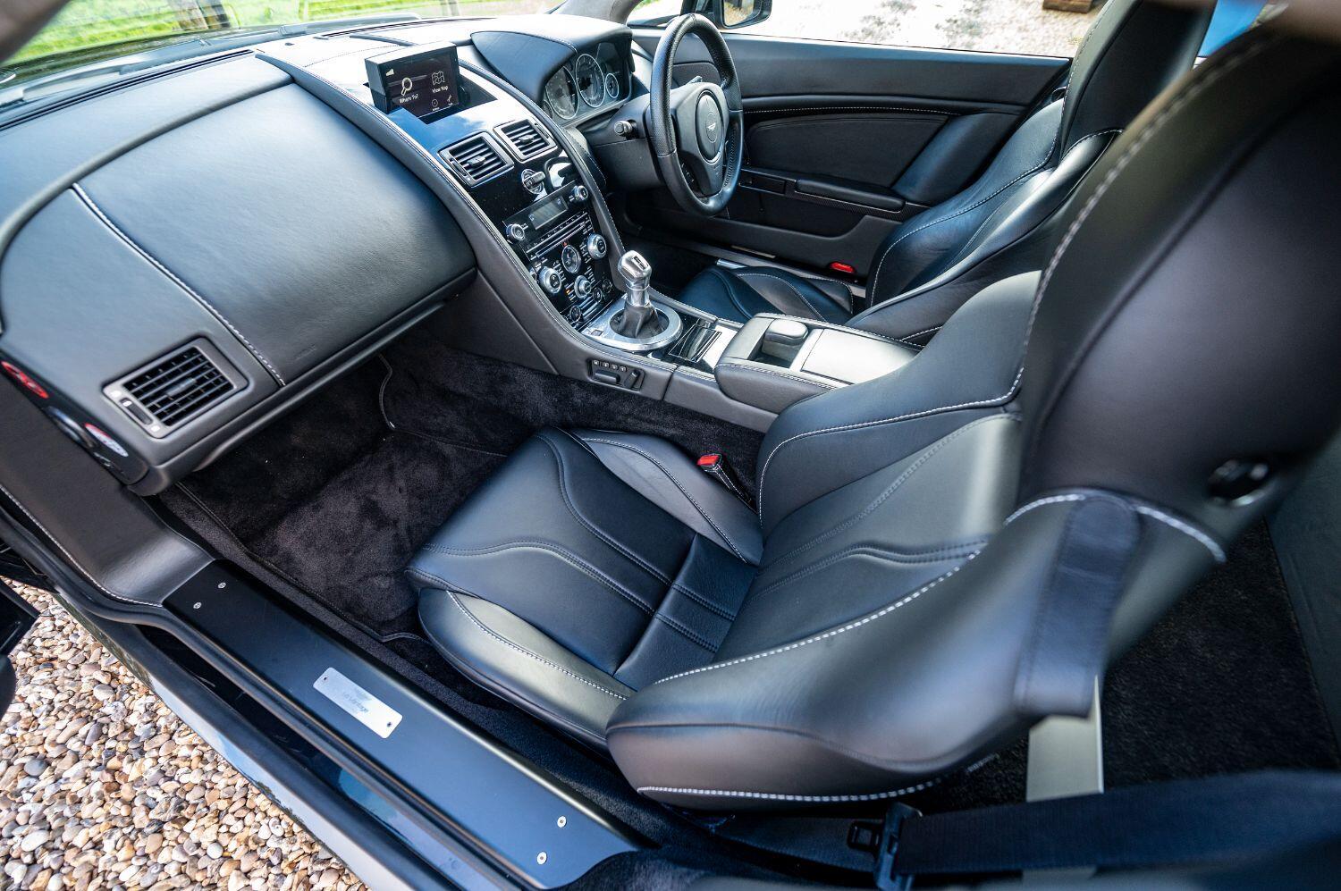 Used Aston Martin Vantage 2013 for sale - 76762809: Photo 29