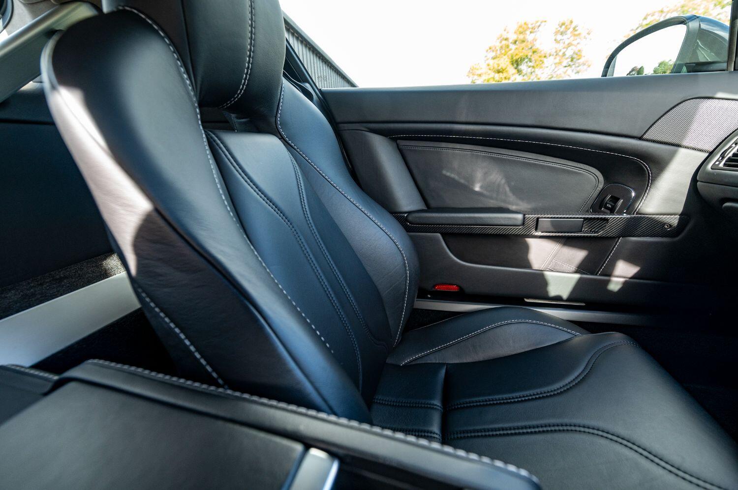 Used Aston Martin Vantage 2013 for sale - 76762809: Photo 36