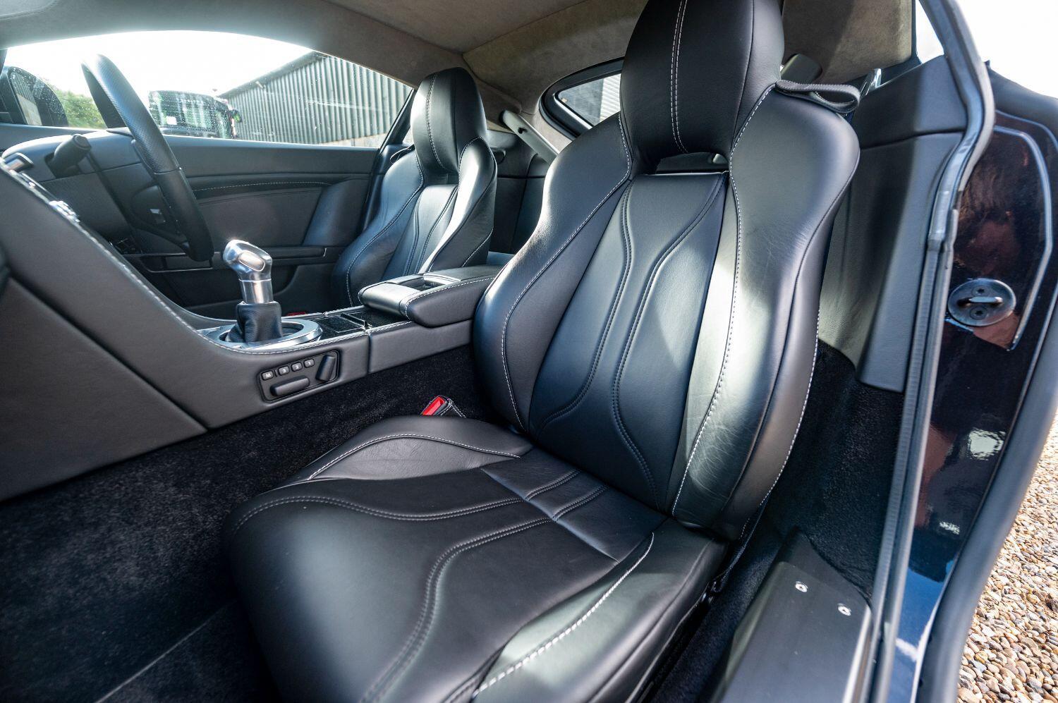 Used Aston Martin Vantage 2013 for sale - 76762809: Photo 37