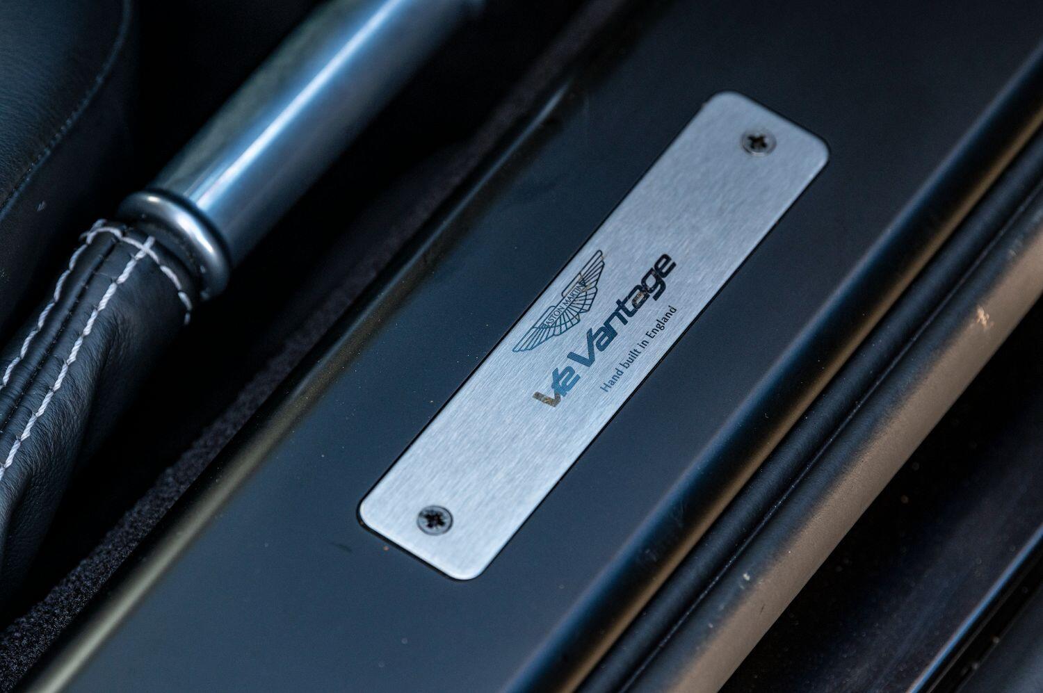 Used Aston Martin Vantage 2013 for sale - 76762809: Photo 39