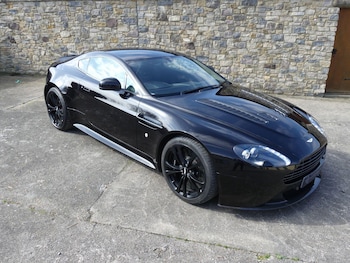 Used Aston Martin Vantage 2013 for sale - 76762809: Photo