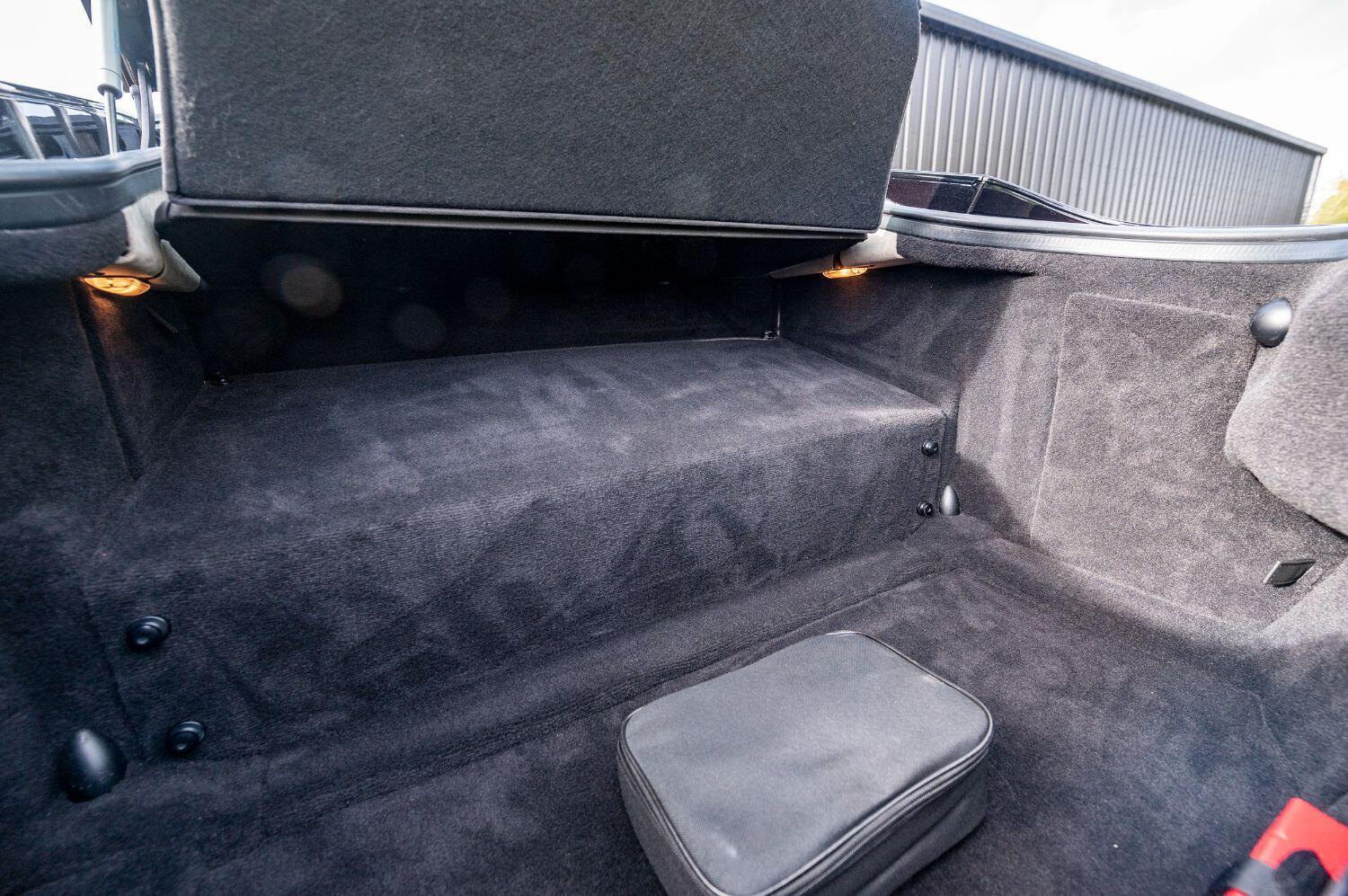 Used Aston Martin Vantage 2013 for sale - 76762809: Photo 40