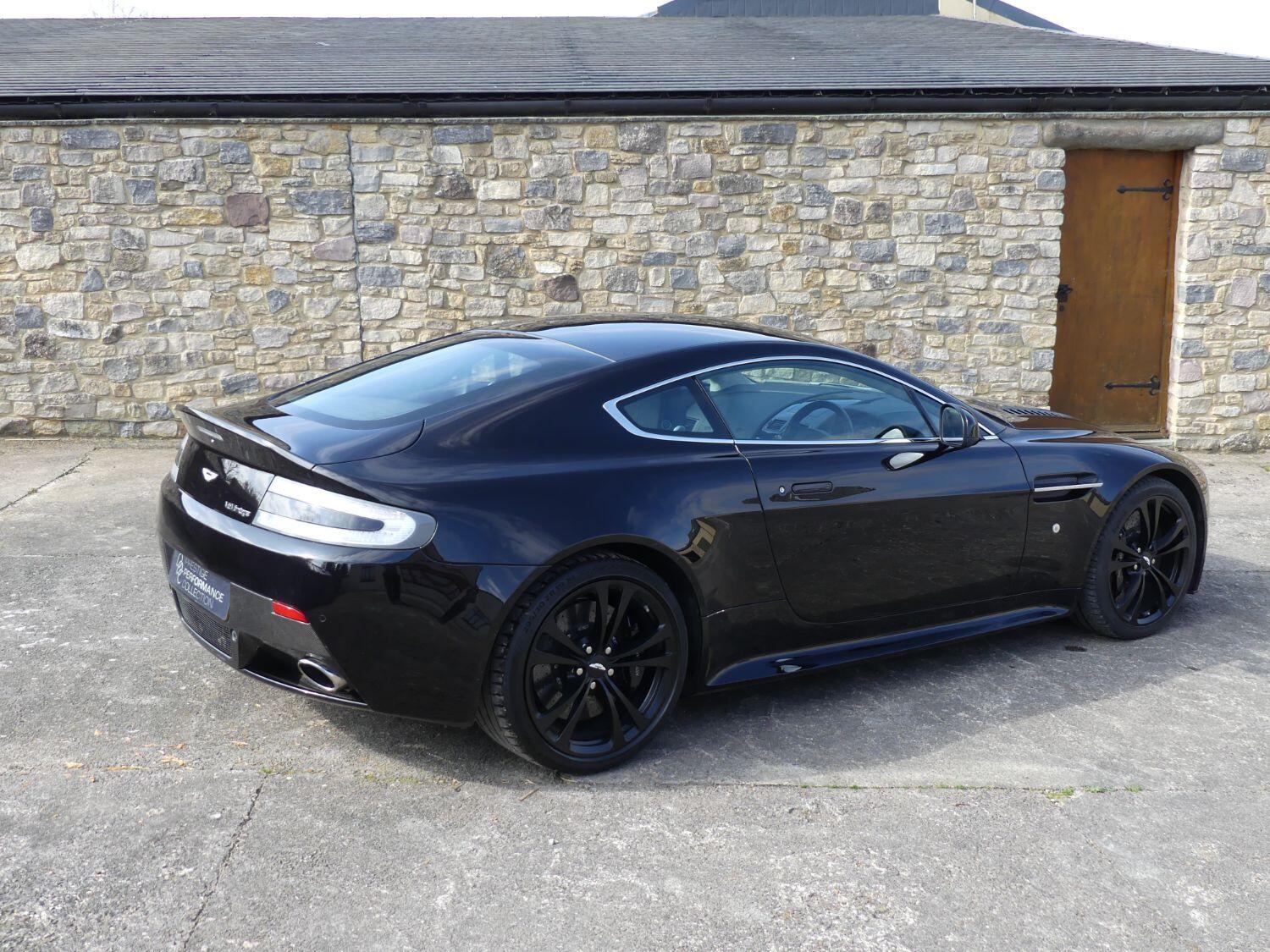Used Aston Martin Vantage 2013 for sale - 76762809: Photo 5