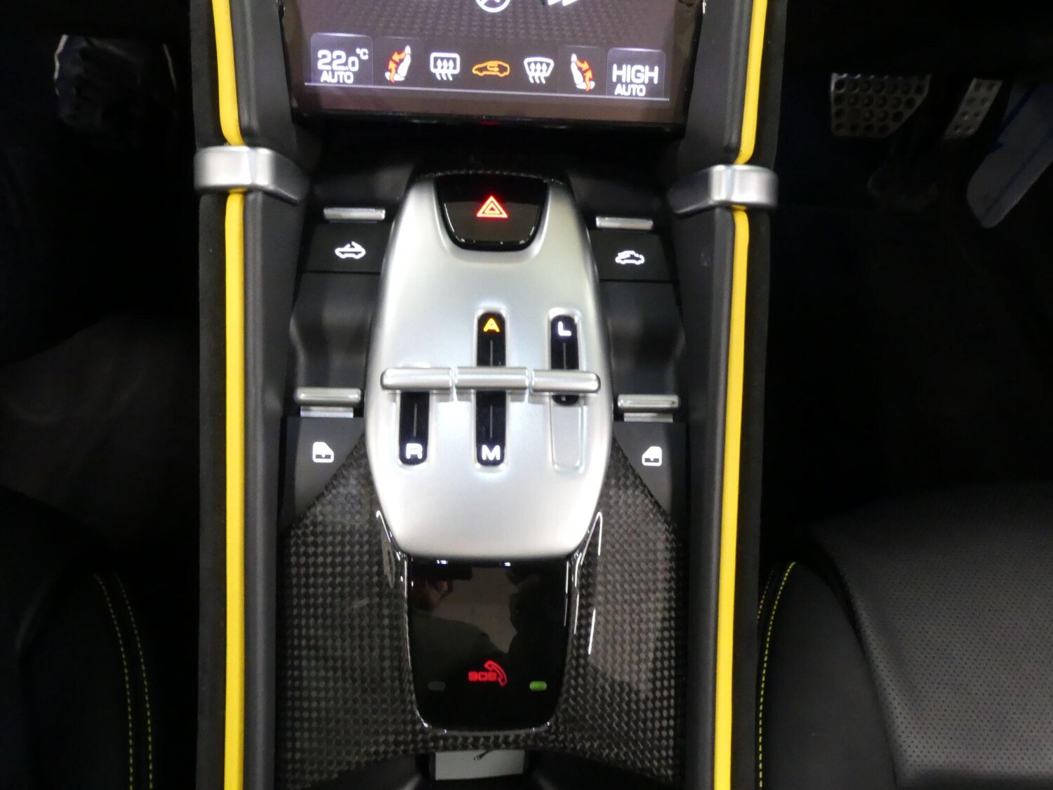 Used Ferrari Roma 2024 for sale - 77853674: Photo 39