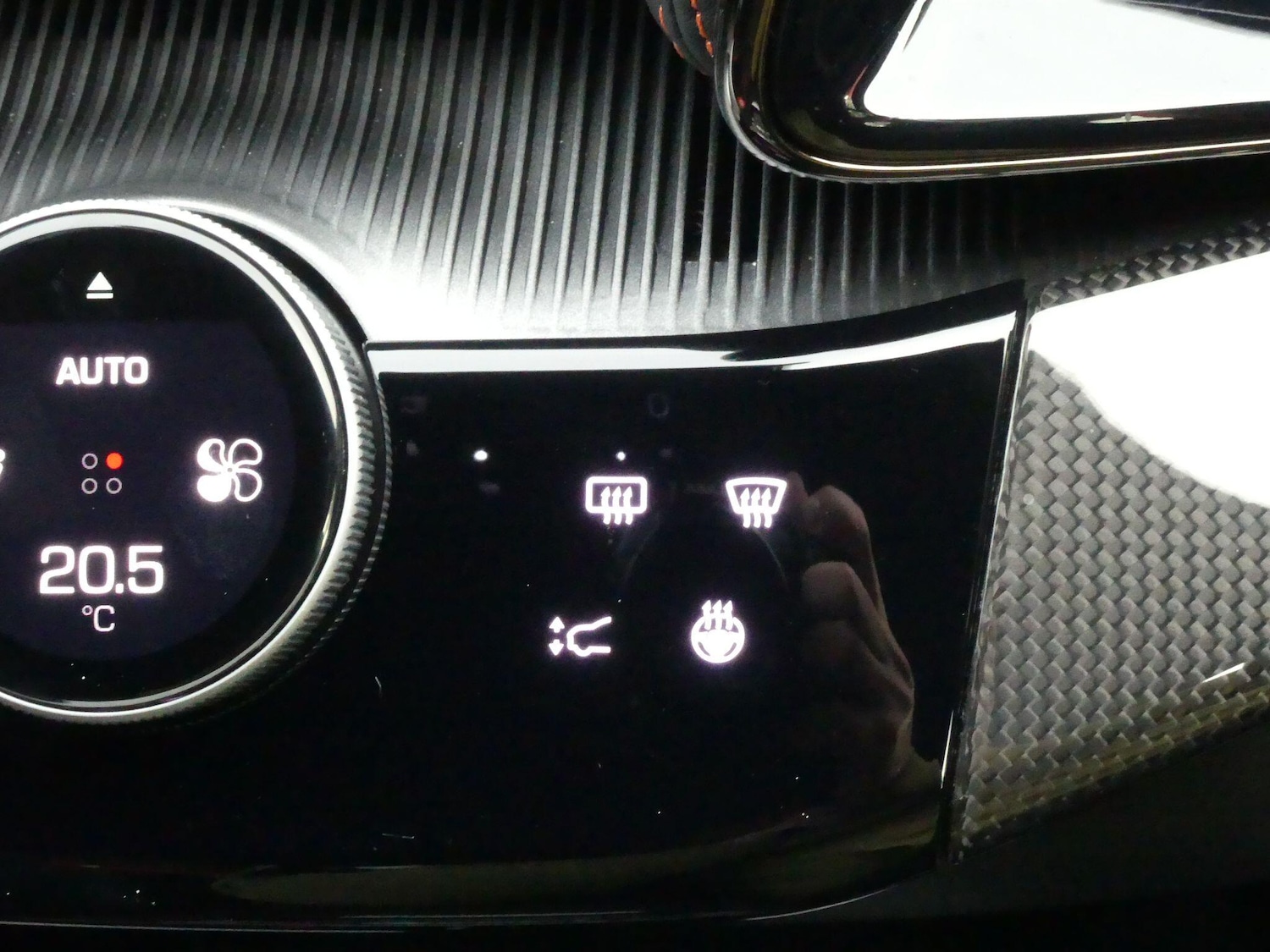 Used Ferrari Purosangue 2025 for sale - 76762811: Photo 37