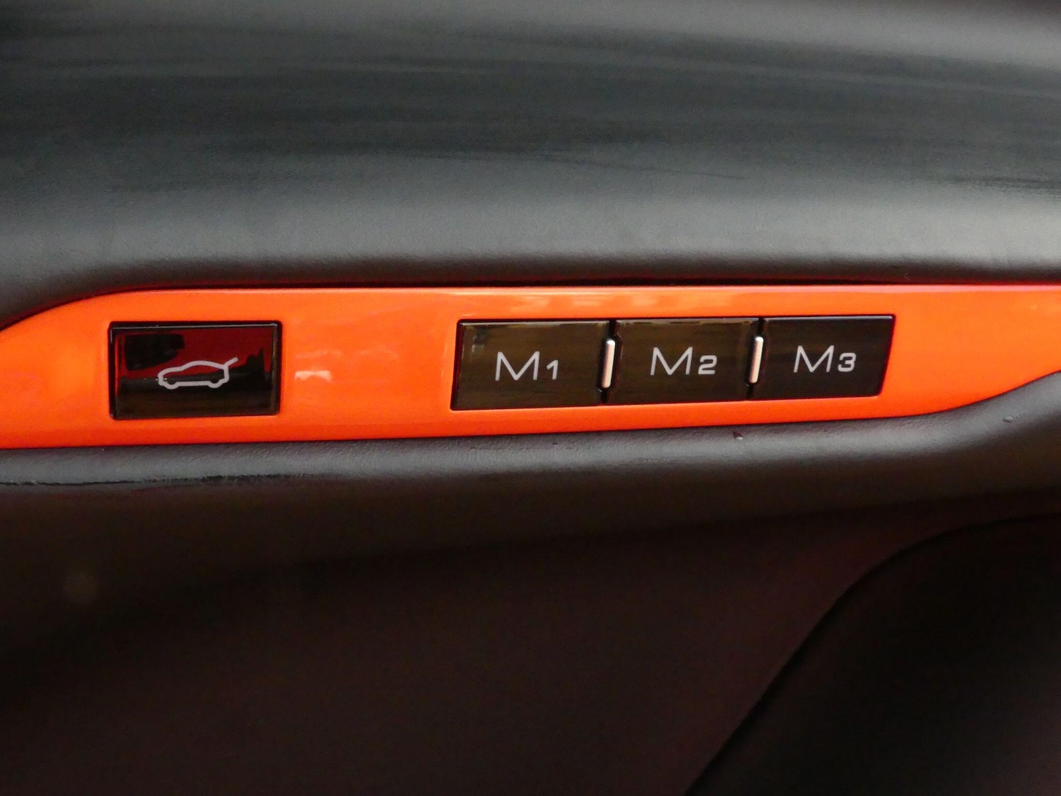 Used Ferrari Purosangue 2025 for sale - 76762811: Photo 39