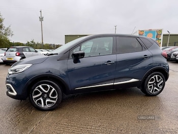 Used Renault Captur 2017 for sale - 76099710: Photo