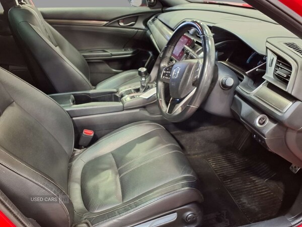 Used Honda Civic 2017 for sale - 76522937: Photo 18