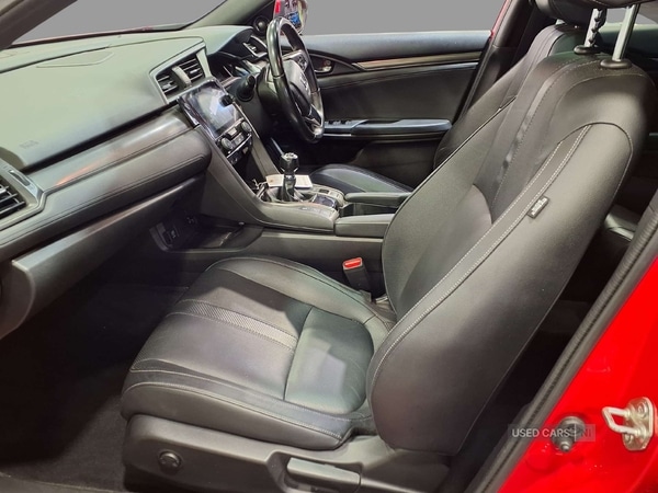 Used Honda Civic 2017 for sale - 76522937: Photo 22