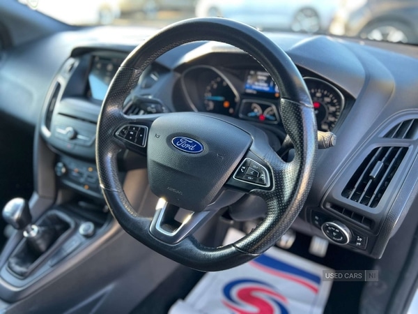 Used Ford Focus 2017 for sale - 76850706: Photo 11