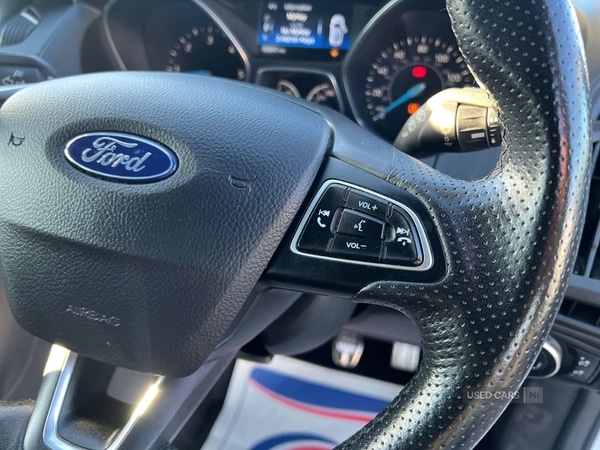 Used Ford Focus 2017 for sale - 76850706: Photo 12