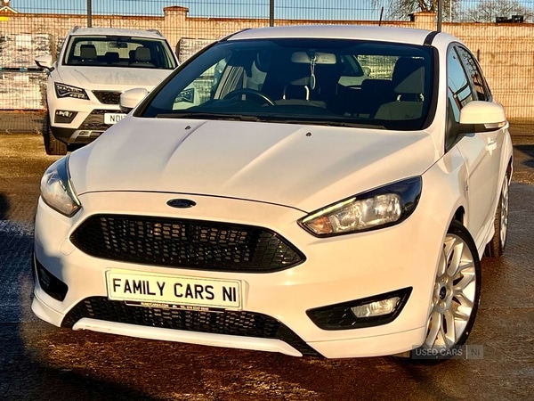 Used Ford Focus 2017 for sale - 76850706: Photo 3