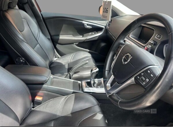 Used Volvo V40 2017 for sale - 76372146: Photo 17