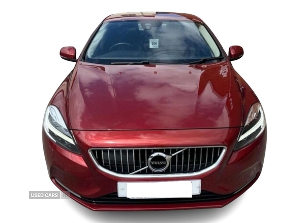 Used Volvo V40 2017 for sale - 76372146: Photo 2