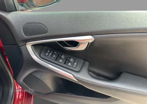 Used Volvo V40 2017 for sale - 76372146: Photo 20