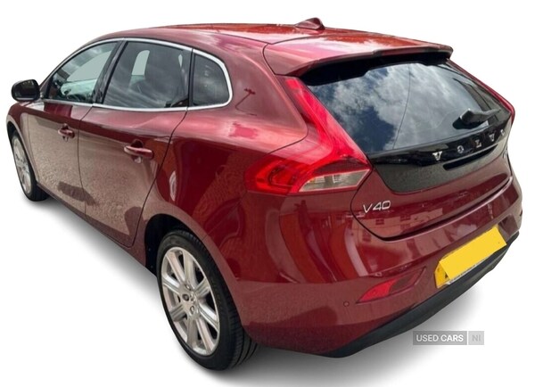 Used Volvo V40 2017 for sale - 76372146: Photo 3
