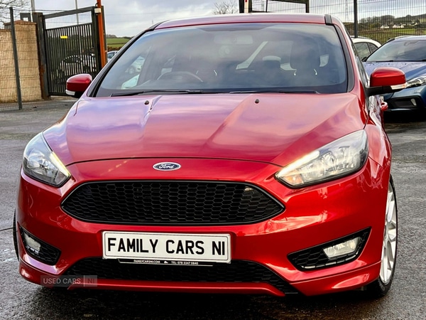 Used Ford Focus 2018 for sale - 77218016: Photo 2