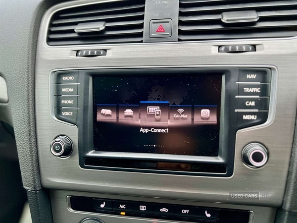 Used Volkswagen Golf 2017 for sale - 76850734: Photo 43