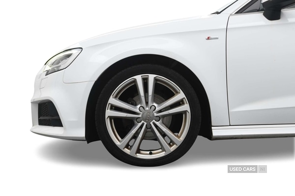 Used Audi A3 2018 for sale - 76500205: Photo 2