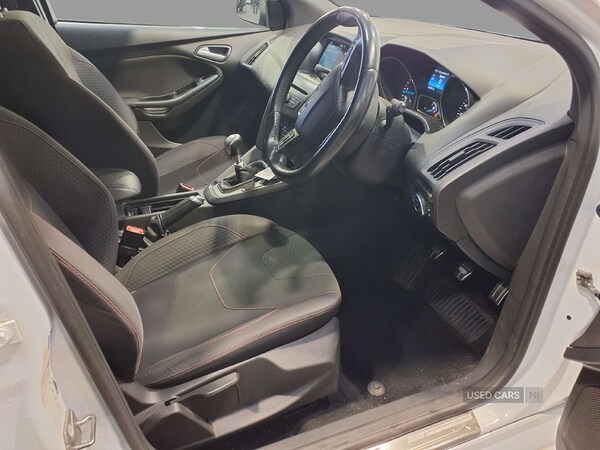 Used Ford Focus 2017 for sale - 76271284: Photo 18