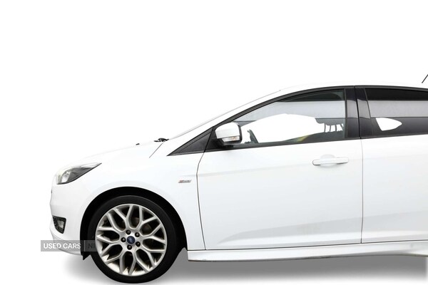 Used Ford Focus 2017 for sale - 76271284: Photo 4