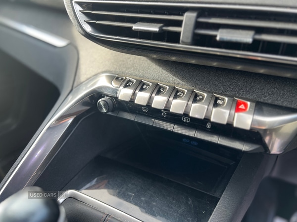 Used Peugeot 3008 2017 for sale - 76850667: Photo 12