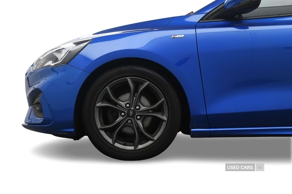 Used Ford Focus 2019 for sale - 76850731: Photo 2