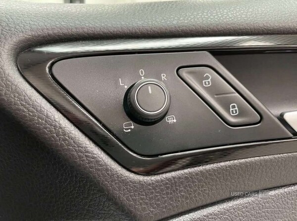 Used Volkswagen Golf 2014 for sale - 76850800: Photo 16