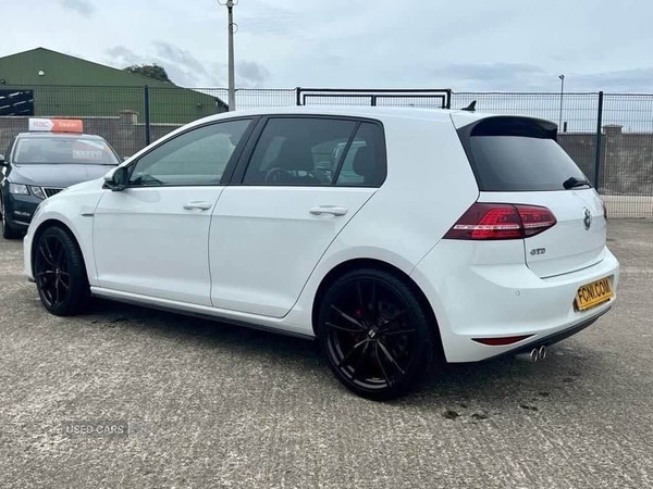 Used Volkswagen Golf 2014 for sale - 76850800: Photo 22