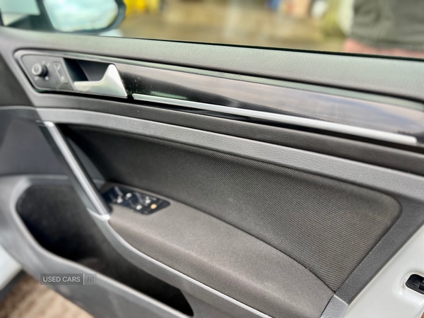 Used Volkswagen Golf 2014 for sale - 76850800: Photo 26