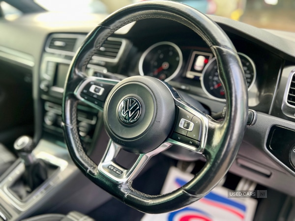 Used Volkswagen Golf 2014 for sale - 76850800: Photo 30