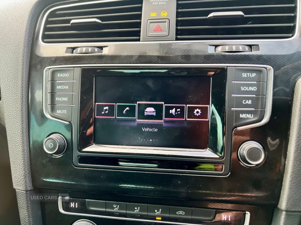 Used Volkswagen Golf 2014 for sale - 76850800: Photo 45