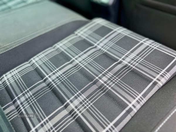 Used Volkswagen Golf 2014 for sale - 76850800: Photo 49