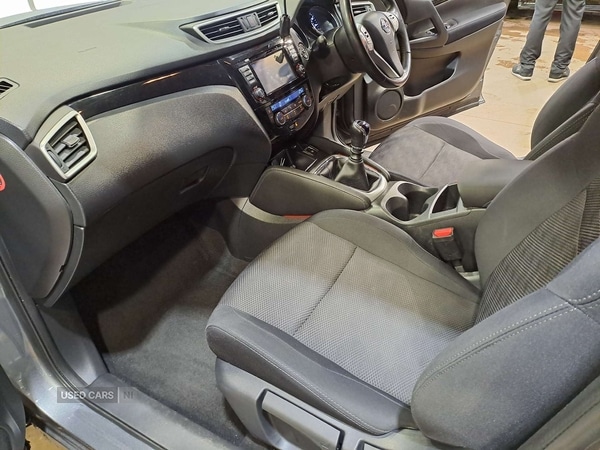 Used Nissan Qashqai 2016 for sale - 77157083: Photo 2