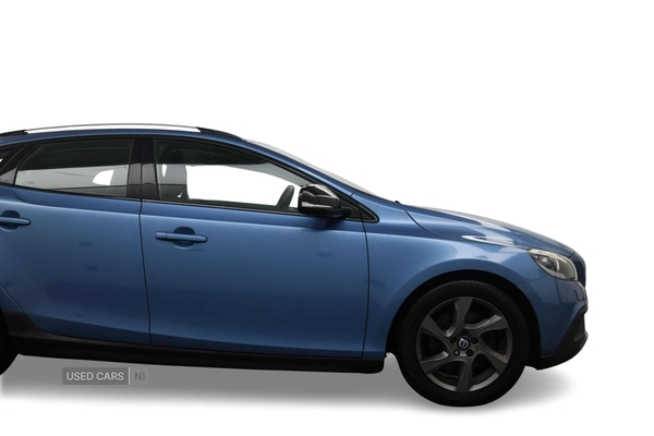 Used Volvo V40 2016 for sale - 76574044: Photo 14