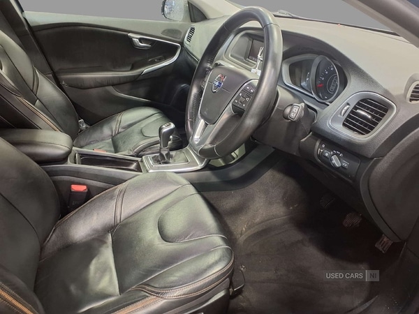 Used Volvo V40 2016 for sale - 76574044: Photo 17